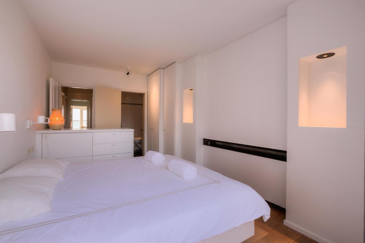 Appartementen Op De Zeedijk In Knokke Op De 3E En 4E Verdieping Van Logie Marie Exteriér fotografie