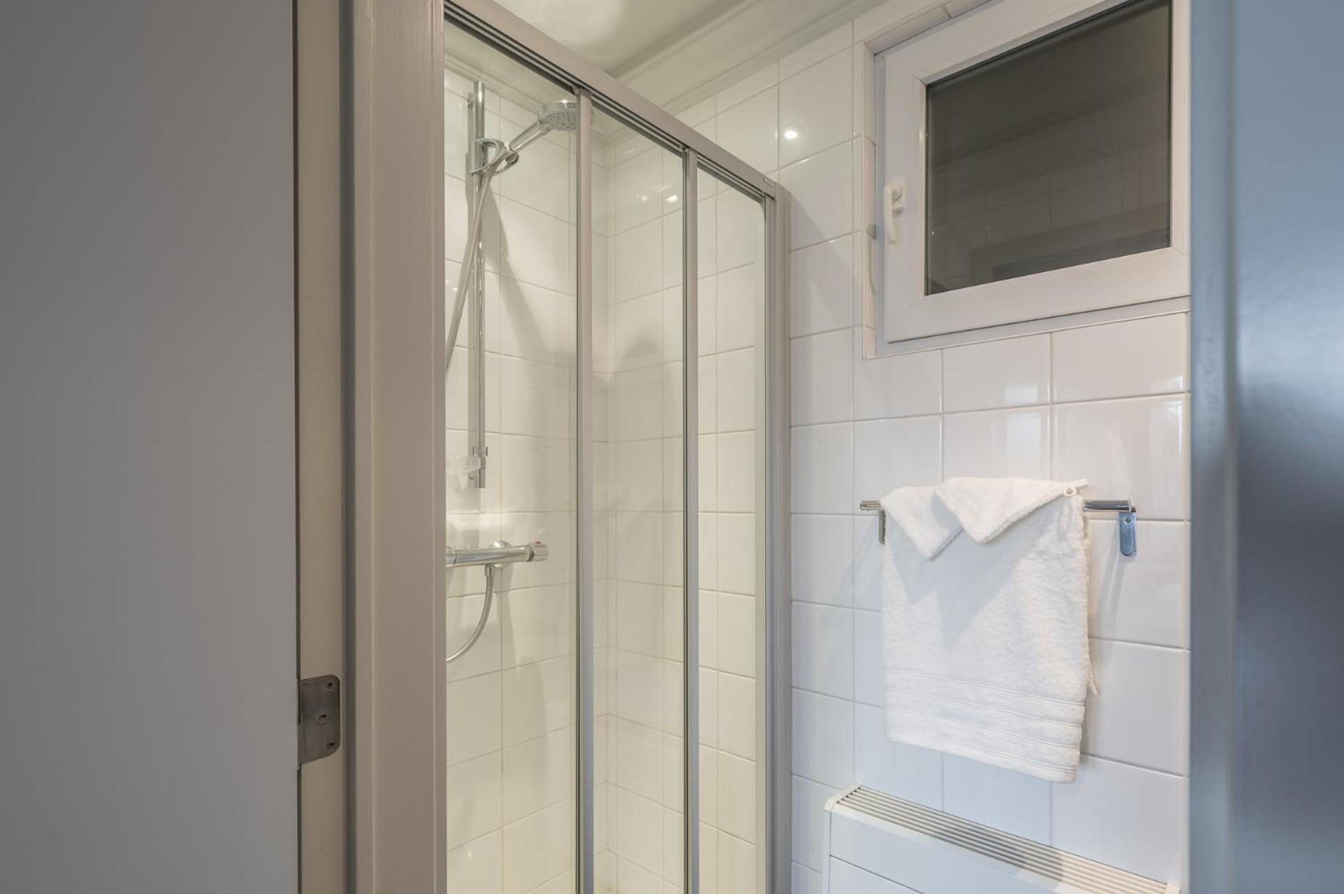 Appartementen Op De Zeedijk In Knokke Op De 3E En 4E Verdieping Van Logie Marie Exteriér fotografie